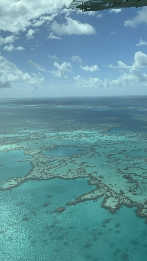 Gran Barrera de Coral desde el aire, en las Whitsundays, Australia